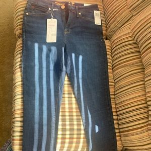 Lovely Seven7 Metro Skinny jeans new with tags, originally bought for $69.00